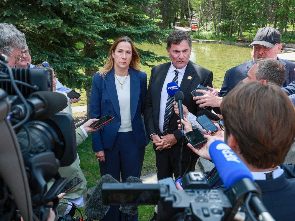  Kirsten Hillman, Canada’s ambassador to the U.S. and Dominic LeBlanc, minister of Canada-U.S. trade and intergovernmental affairs talk with media at the G7 summit in Kananaskis on Monday, June 16, 2025.