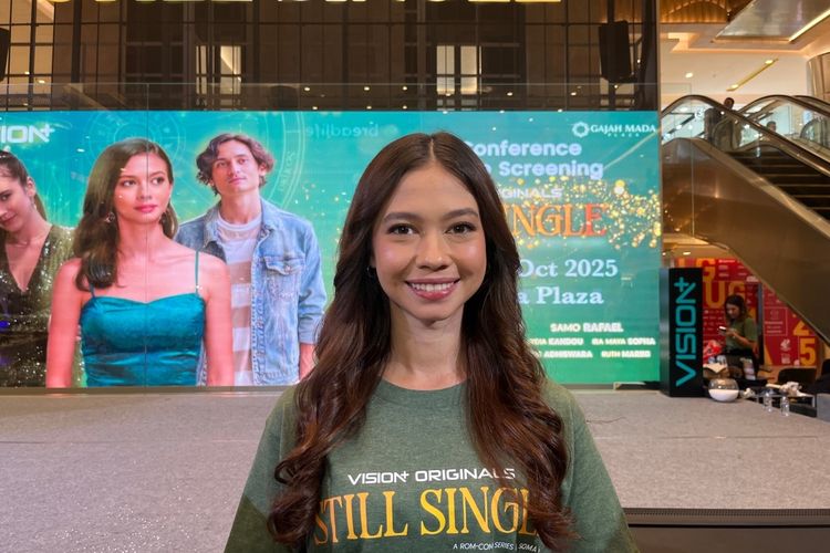 Setlist dan Parfum Khusus untuk Memainkan Peran Maya di Series Still Single