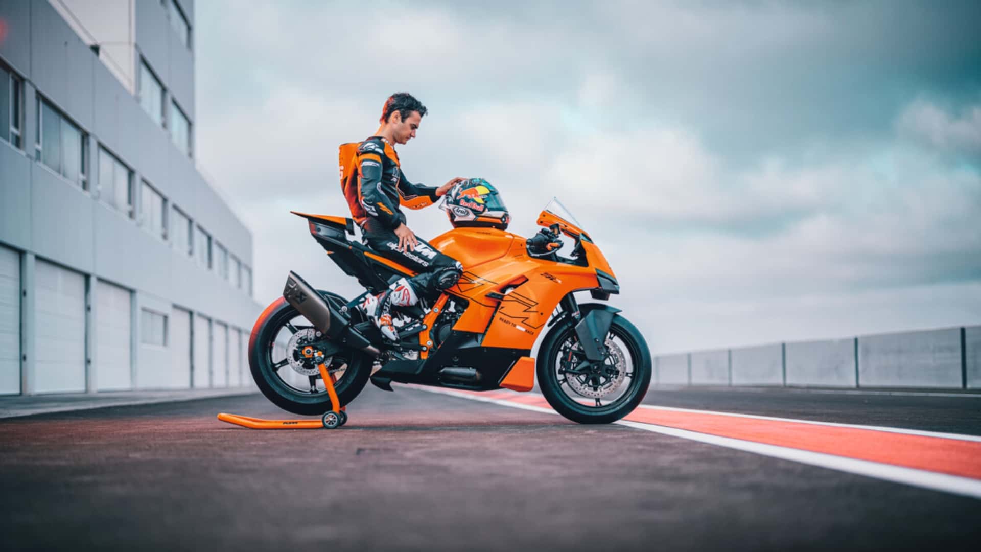 KTM needs you to buy its new-old motorcycles. How does including its ...