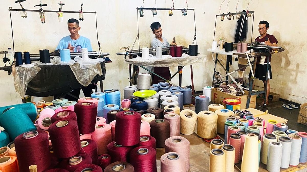 Sukses Berkarya di Bawah 30: Rajut Jadi Industri Modern dari Garut via Shopee