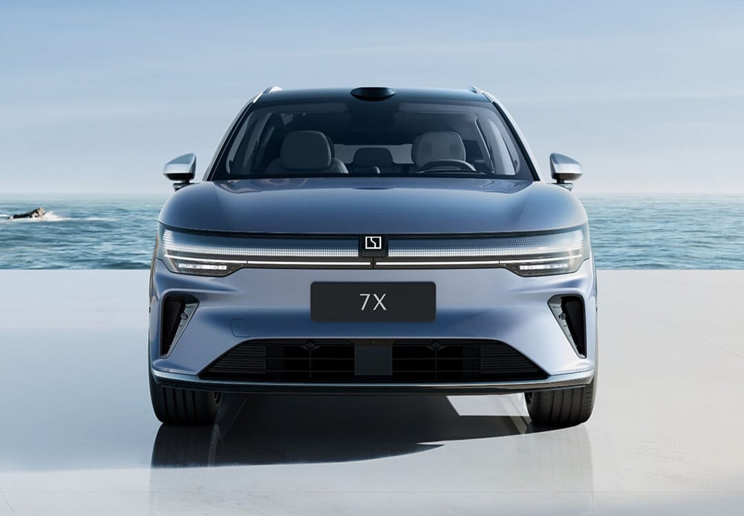 Zeekr frappe fort avec sa nouvelle voiture électrique chinoise qui fait largement mieux que Tesla sur la recharge