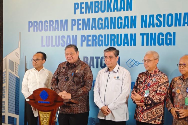 Setahun Prabowo-Gibran, Menteri Ketenagakerjaan Jawab Janji 19 Juta Pekerjaan: Itu Target 5 Tahun