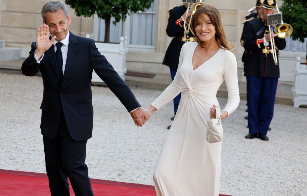 Carla Bruni Se Demande Comment Vont Faire Les S par s Pendant L 