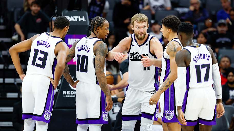 Predicting Kings' Opening Night Lineup After Domantas Sabonis Injury