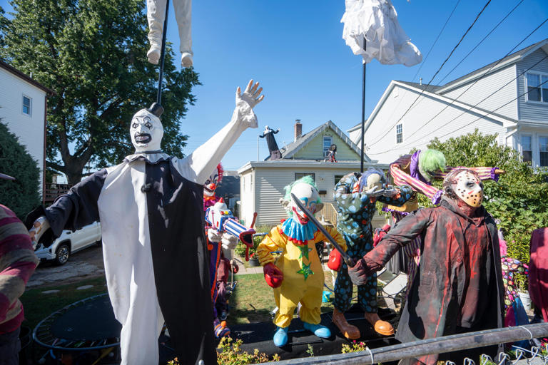 Mischief Night, Cabbage Night, Goosey Night? Take our poll on what to ...
