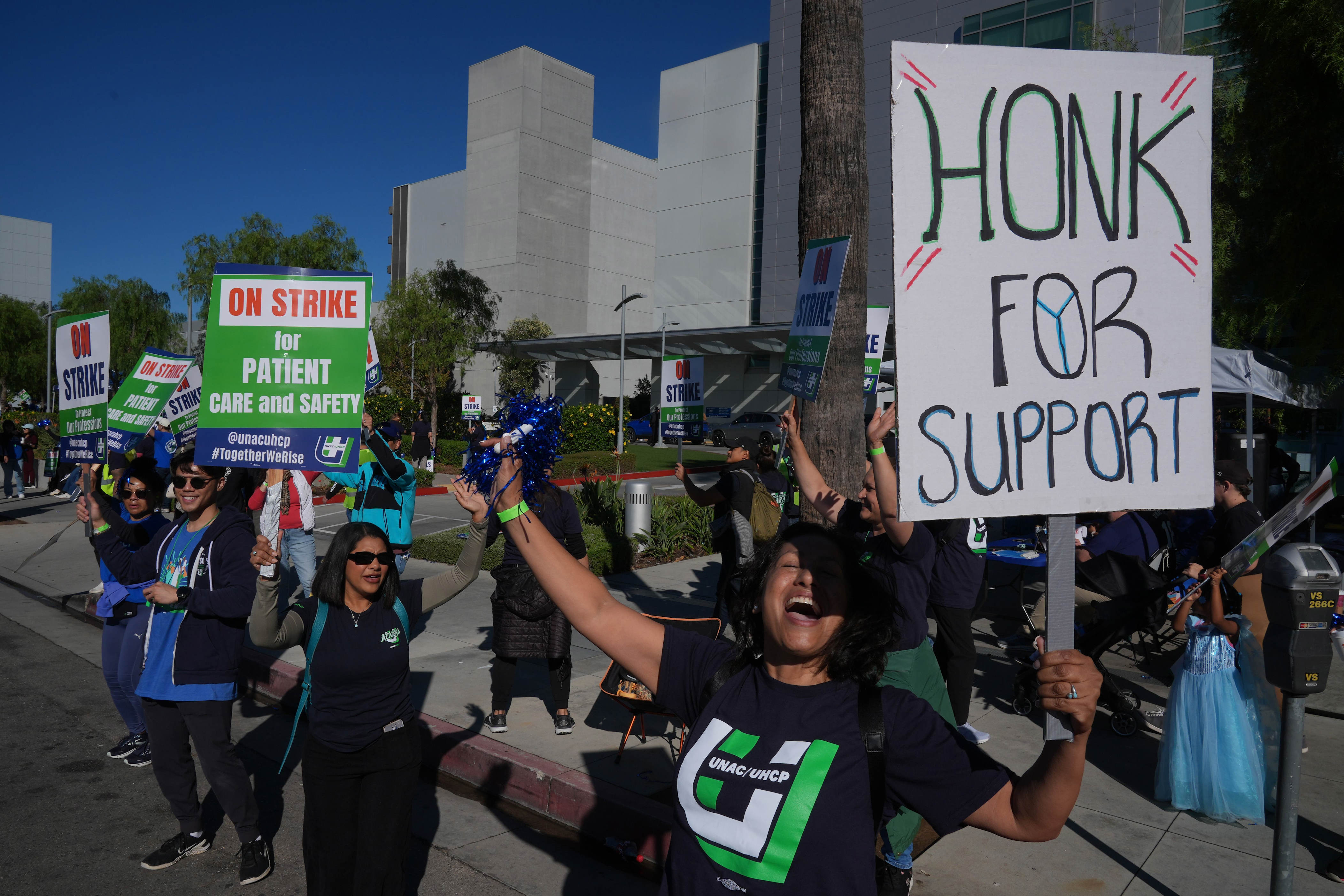Kaiser Permanente workers #39 strike ends