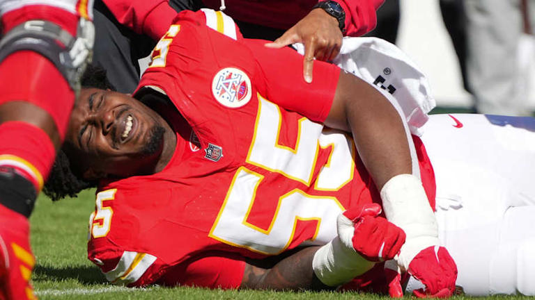 Chiefs Second-Round Pick Out for Season After Tearing ACL vs. Raiders