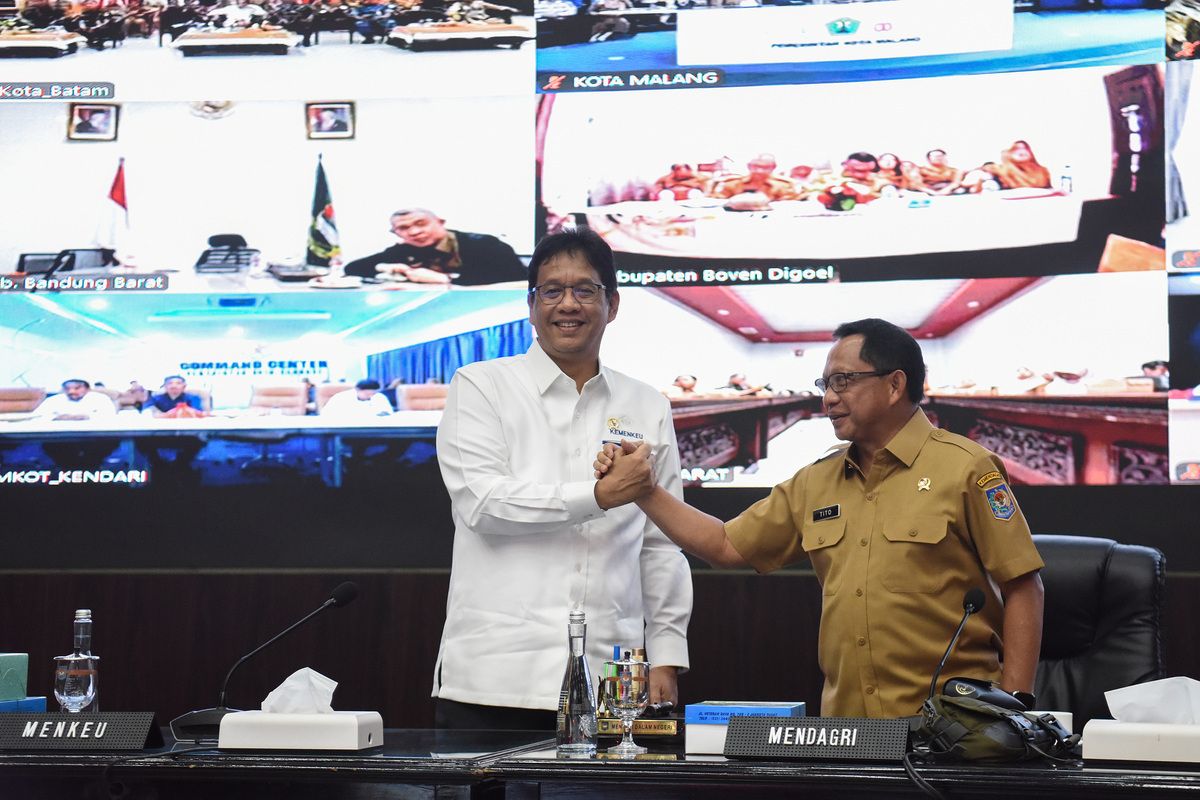 KDM Minta Menkeu Purbaya Umumkan Daerah Simpan APBD dalam Deposito