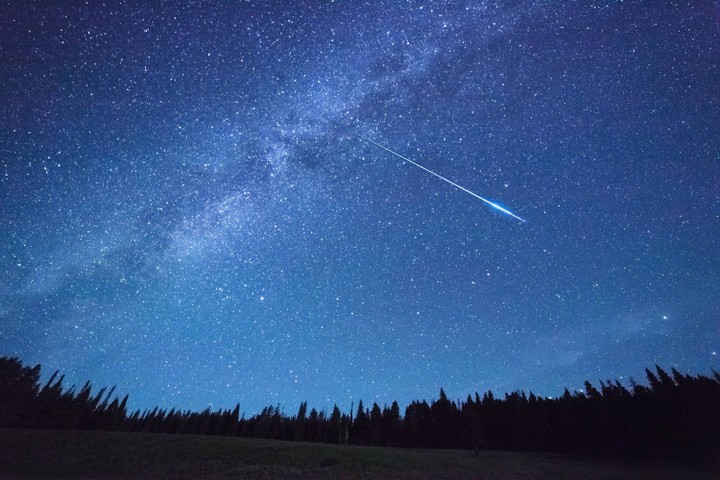 Puncak Hujan Meteor Orionid Tiba Pekan Ini, Bikin Langit Malam Jadi Gemerlap 1 AA1OQBr1