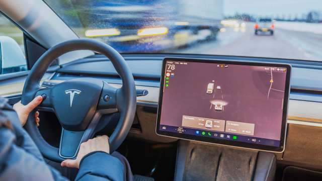 Tesla driver raves after trying out major software update: 'Things were ...