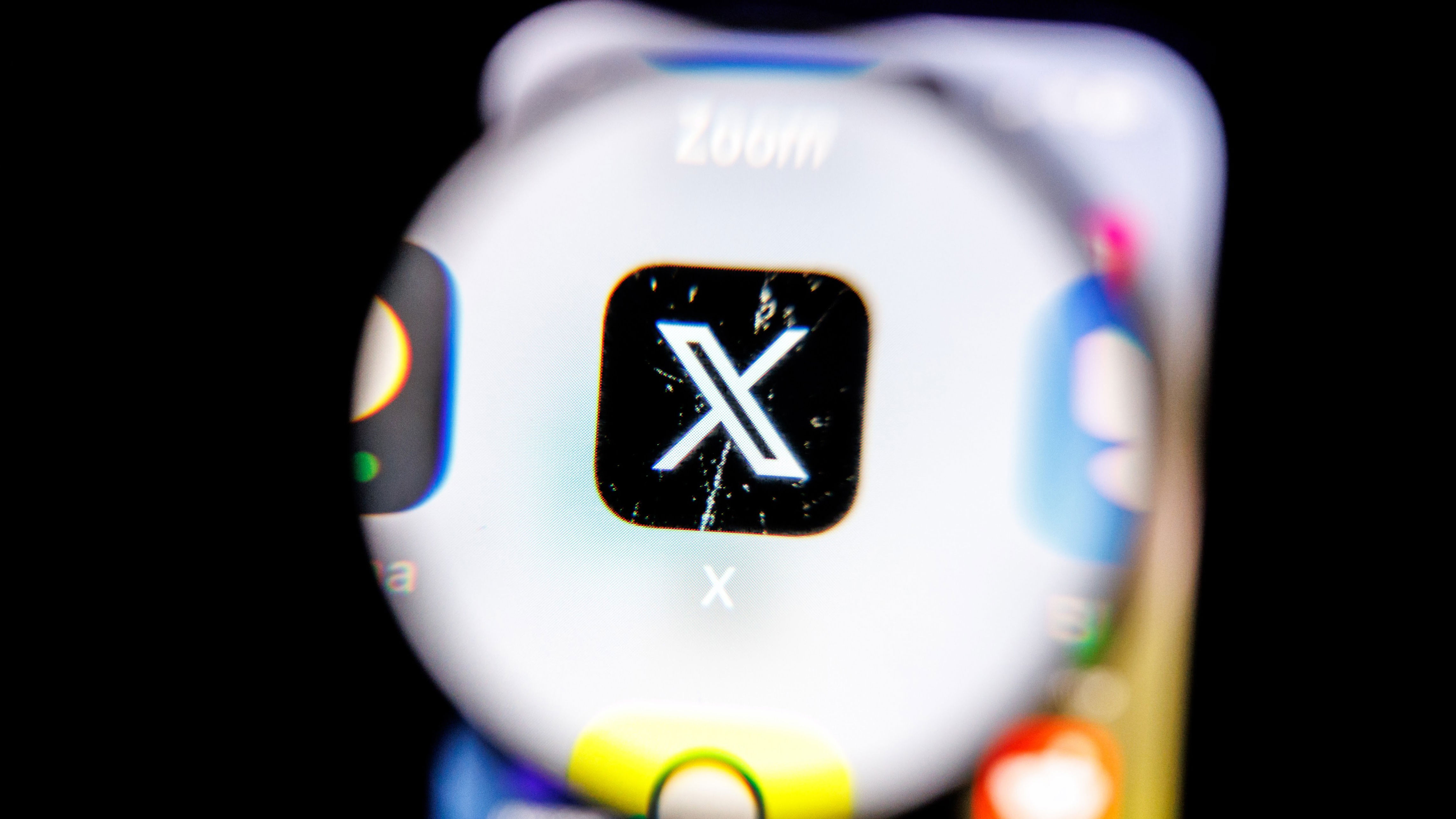 X to Sell Some 'Rare' Inactive Usernames for Over $2,500