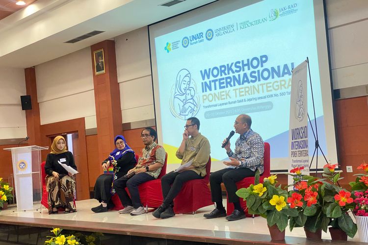 Transformasi PONEK: Kunci Turunkan Kematian Ibu dan Bayi