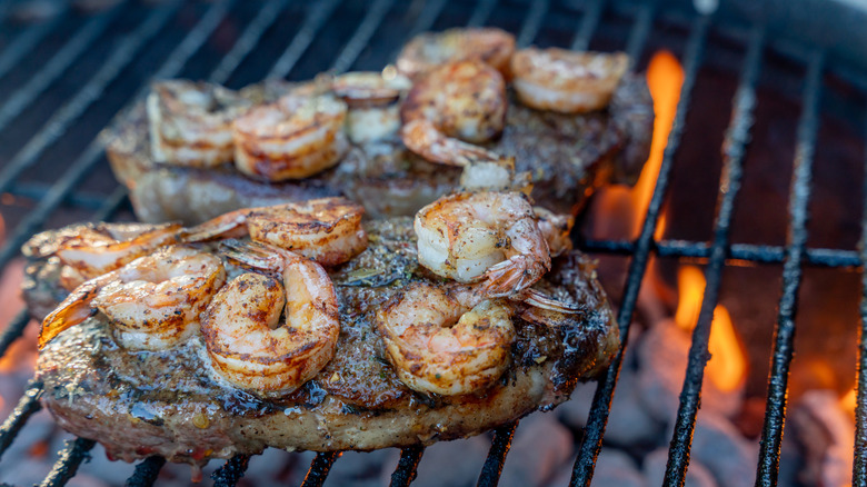 AA1OQNko Seafood with Protein Power Like Steak