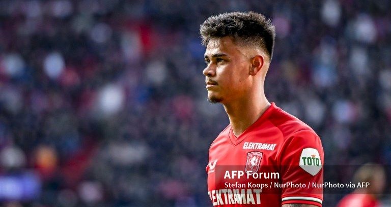 Mees Hilgers Tak Bisa Main, Bos FC Twente: Semua Berakhir!
