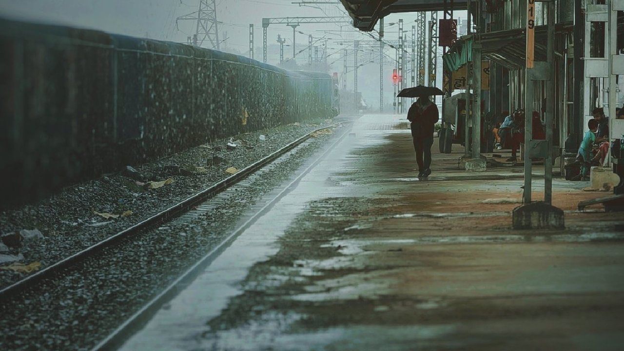 Tamil Nadu Rain Alert: Shifting low-pressure system triggers Orange ...