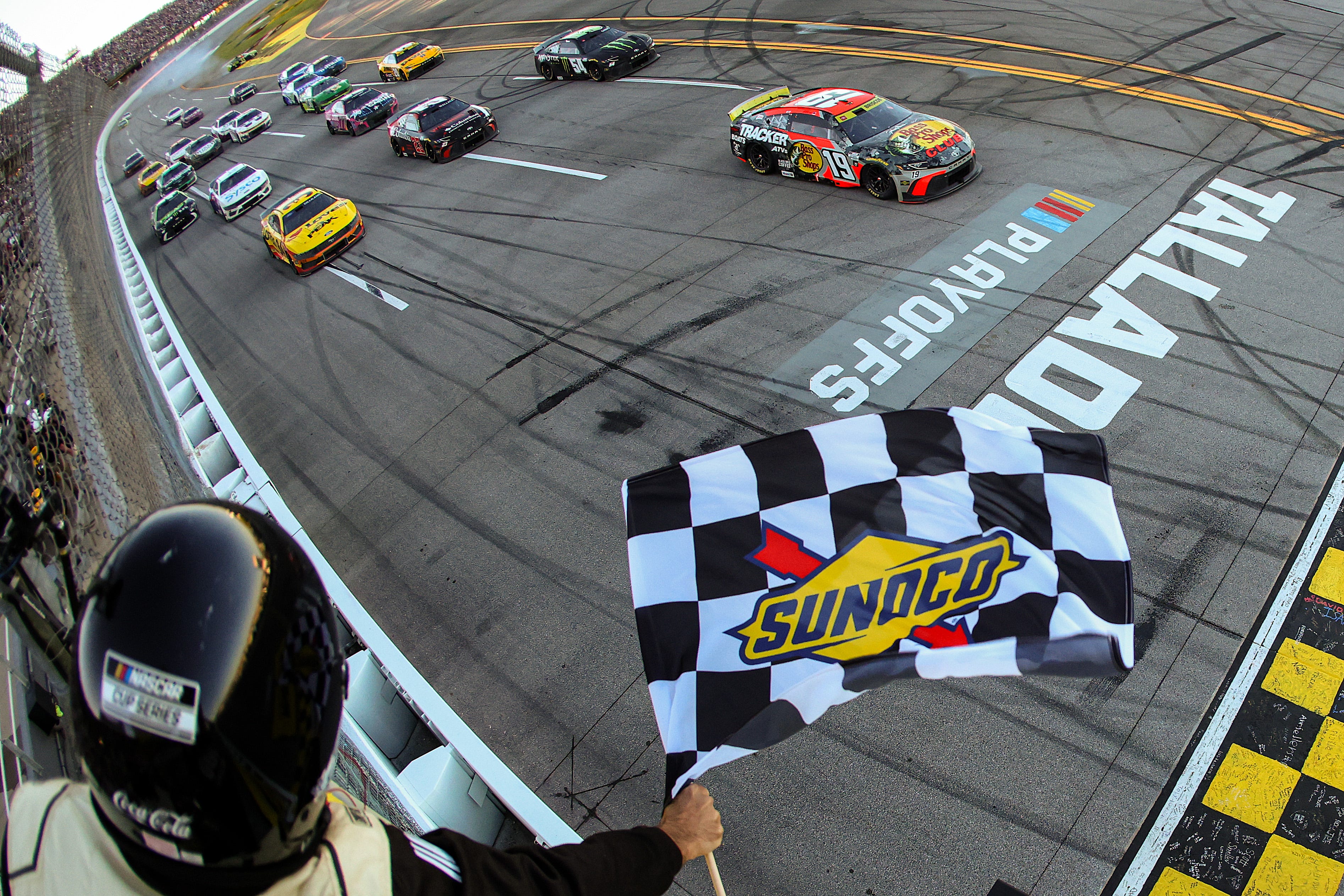 Chase Briscoe wins NASCAR Cup Series playoff race at Talladega in 2025
