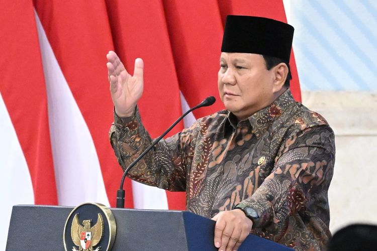 Catatan Satu Tahun Prabowo-Gibran: Bantuan Sosial dan Insentif Jaga Kemampuan Beli Masyarakat
