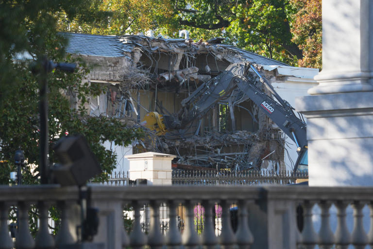 The White House starts demolishing part of the East Wing to build Trump ...