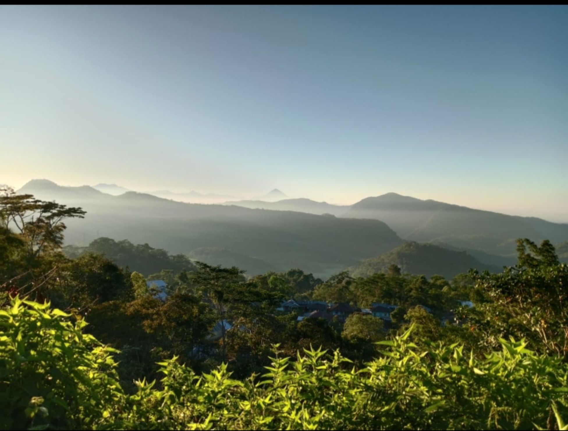 5 Destinasi Wisata Terbaik di Kota Komba Utara, Manggarai Timur yang Menyenangkan