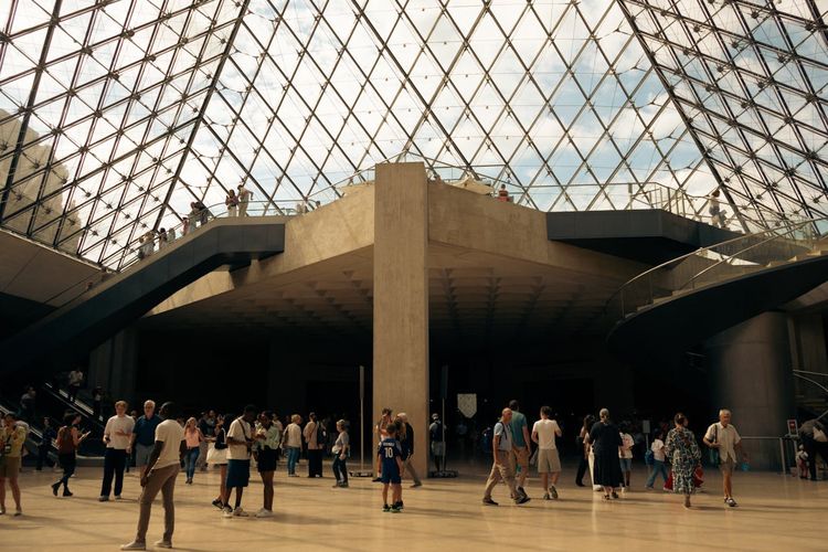 Museum Louvre Minta Bantuan Perusahaan Israel dalam Penyelidikan Perampokan?