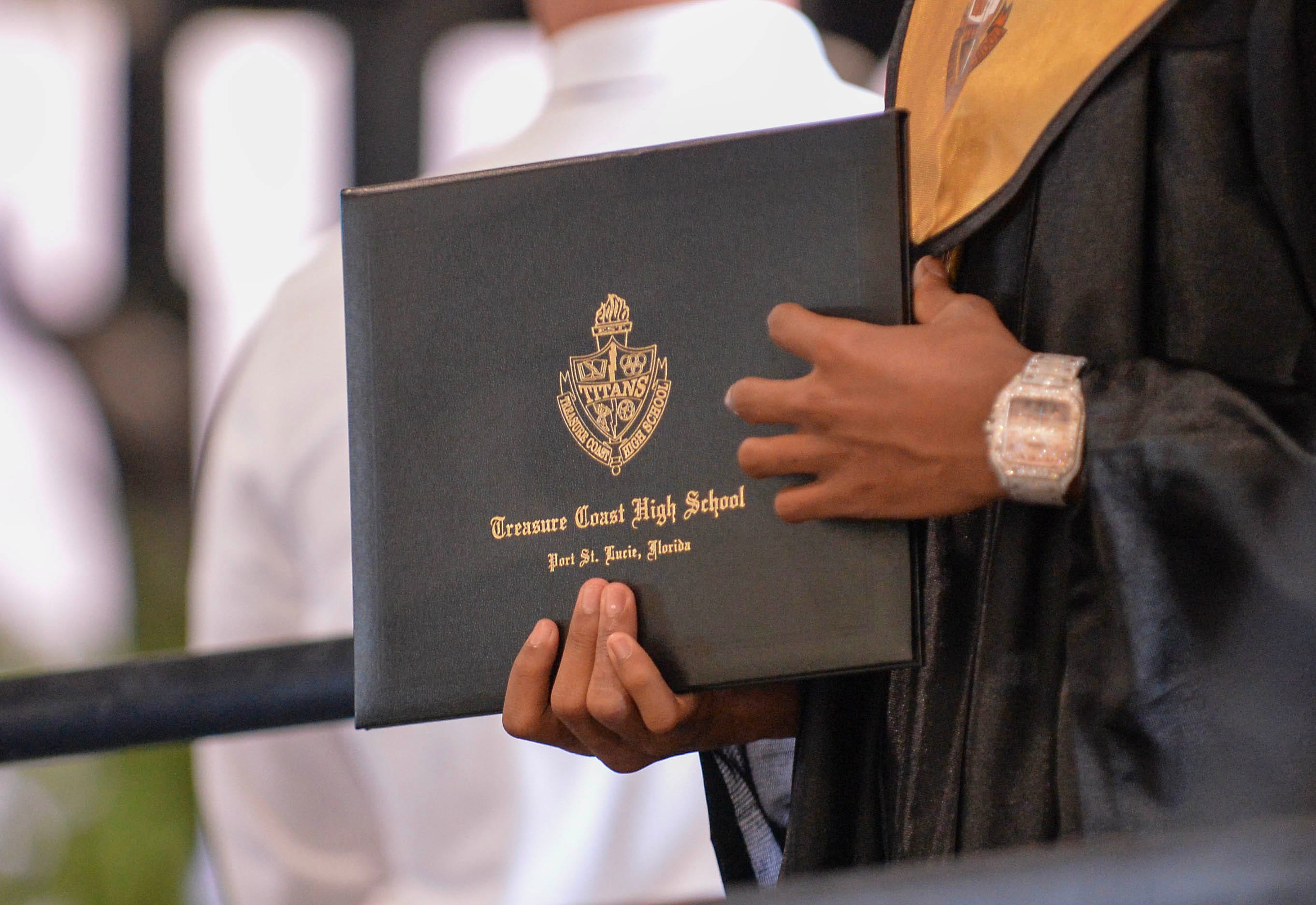 AA1OS7SC Bilingual Teachers Needed: St. Lucie Schools Host Hiring Event