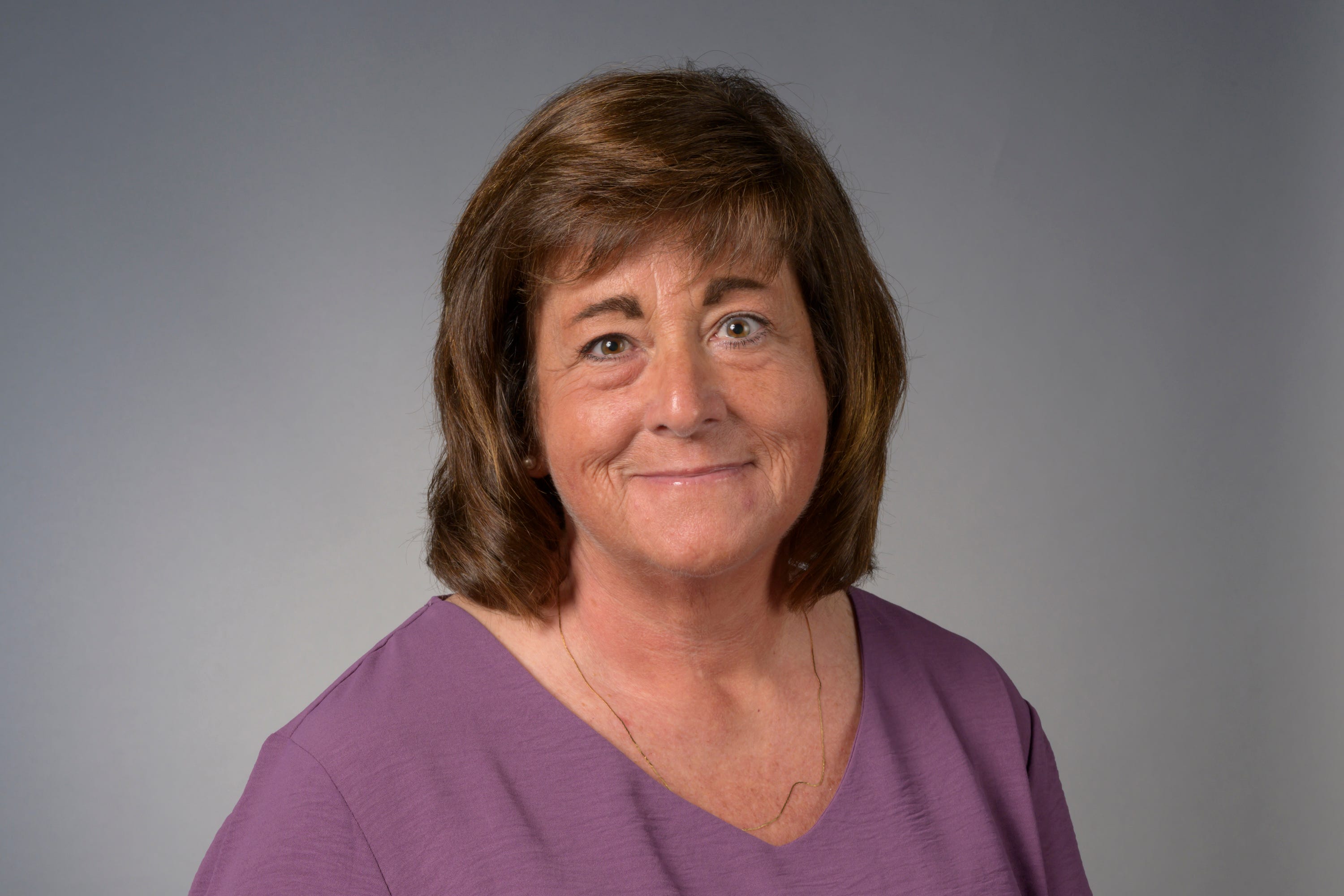 AA1OSKn0 Southeast Polk Voters Choose 3 From 5 Board Candidates