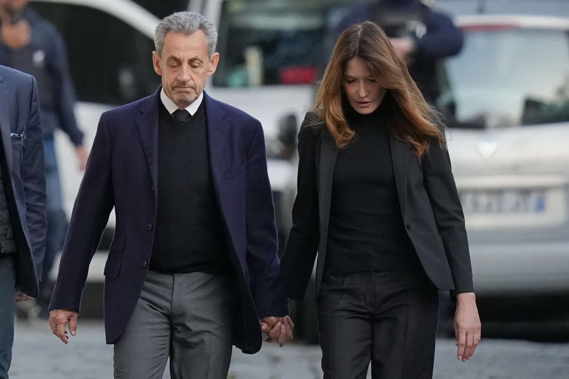 France’s ExPresident Nicolas Sarkozy begins 5year jail term, to be