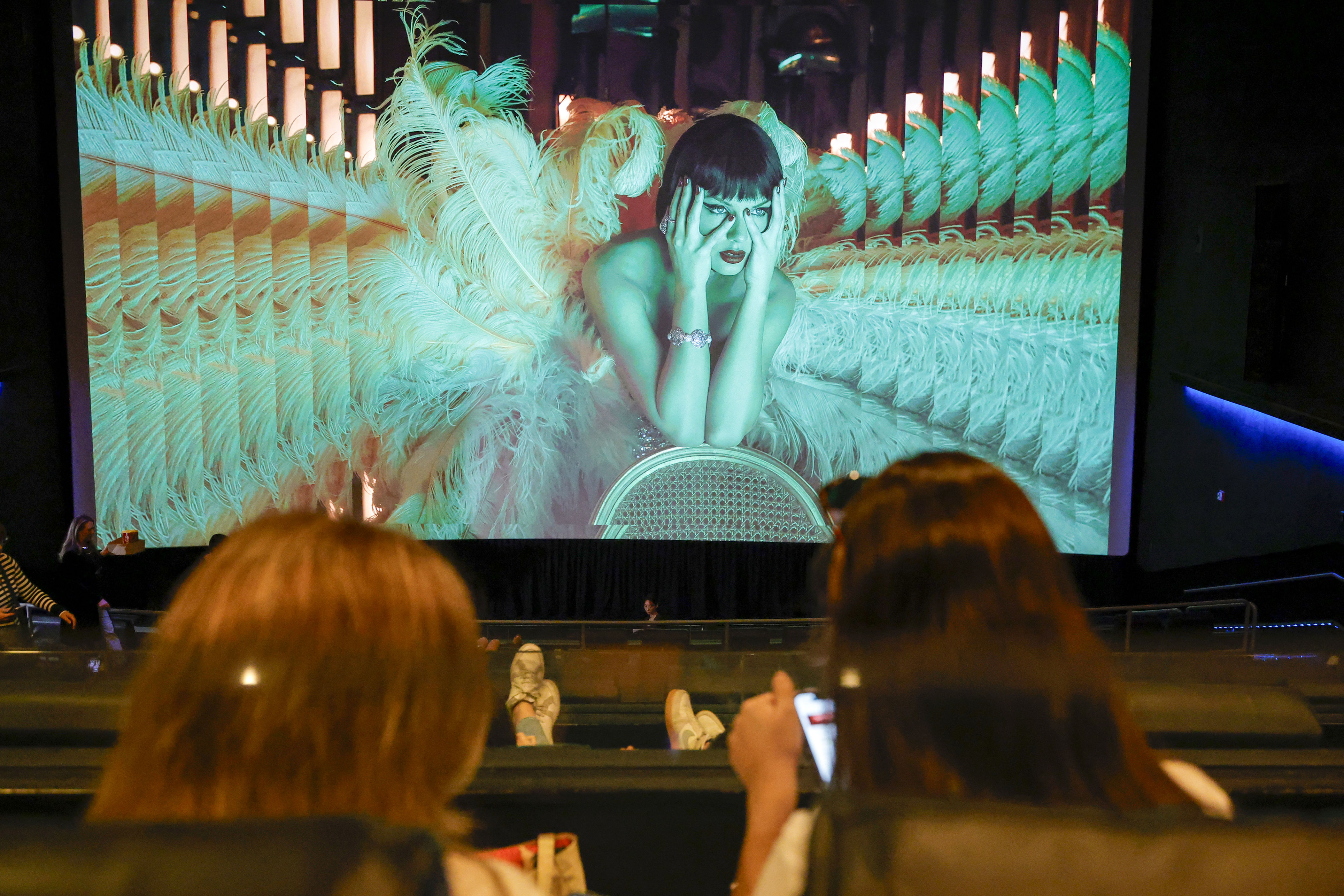 AA1OSU0D Taylor Swift's Album Taught in Classrooms as Showgirl's Journey Begins