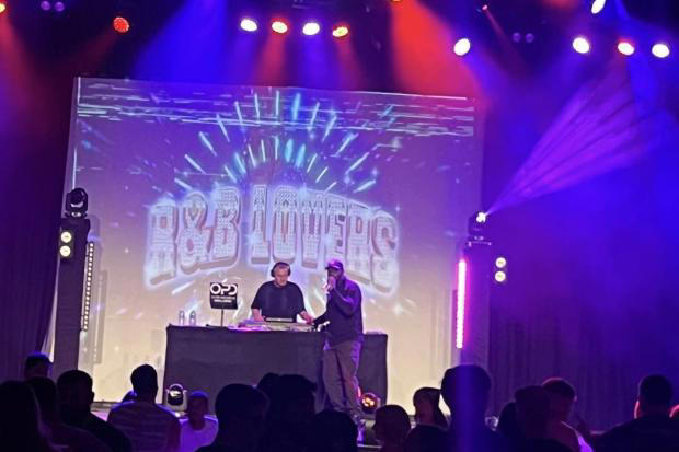 Urban music fans get down on Saturday night as City Hall hosts R&B Lovers