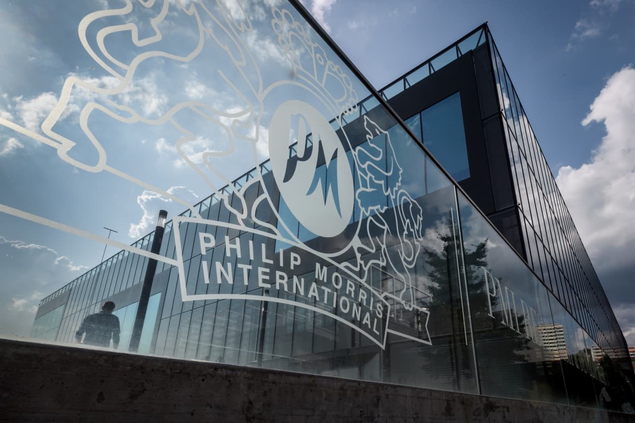 Philip Morris stock falls after it cuts guidance, but there is one bright spot