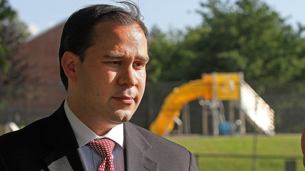 Man arrested in stabbing of former Fall River Mayor Will Flanagan to ...