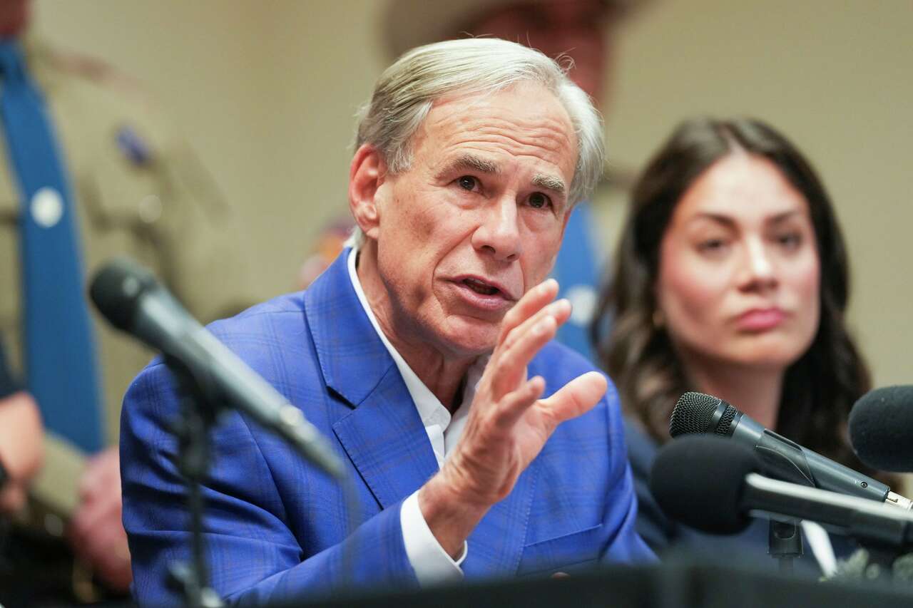 Abbott sends state troopers and soldiers to clear Austin homeless camps