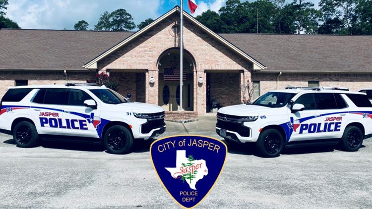 Wanted parolee arrested after vehicle chase in Jasper