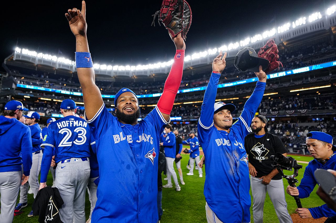 Cal Raleigh Cries as He Calls Season a 'Failure' After Mariners