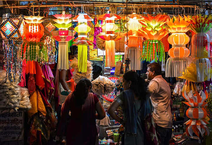 GST 2.0 Boost: India's Diwali Sales Cross Record Rs 6 Lakh Crore ...
