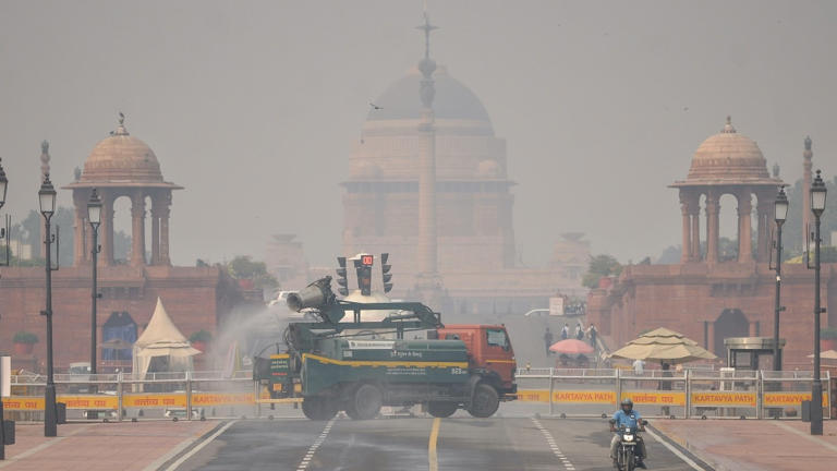 Decoding Delhi's Diwali air: The science behind air quality fluctuations
