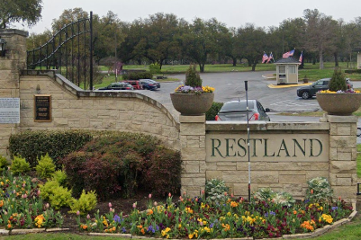 Funeral worker in Texas dies after being crushed by burial vault