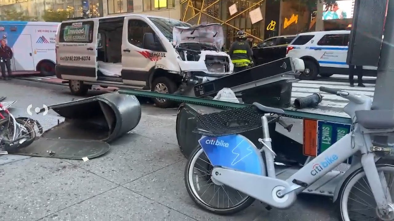 U-Haul driver crashes into cars, sidewalk structures in Midtown, injures 4