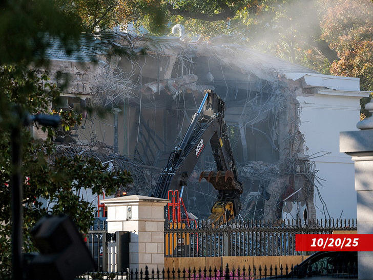 Demolition of White House's East Wing for Donald Trump's Ballroom Begins