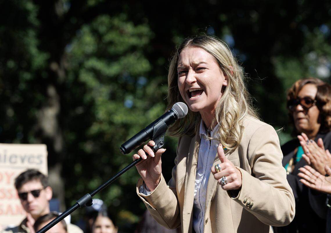 Two NC lawmakers left the Democrats. Here's how the political parties ...