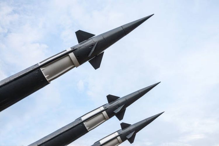 Rusia Tempatkan Rudal Hipersonik Nuklir di Belarusia