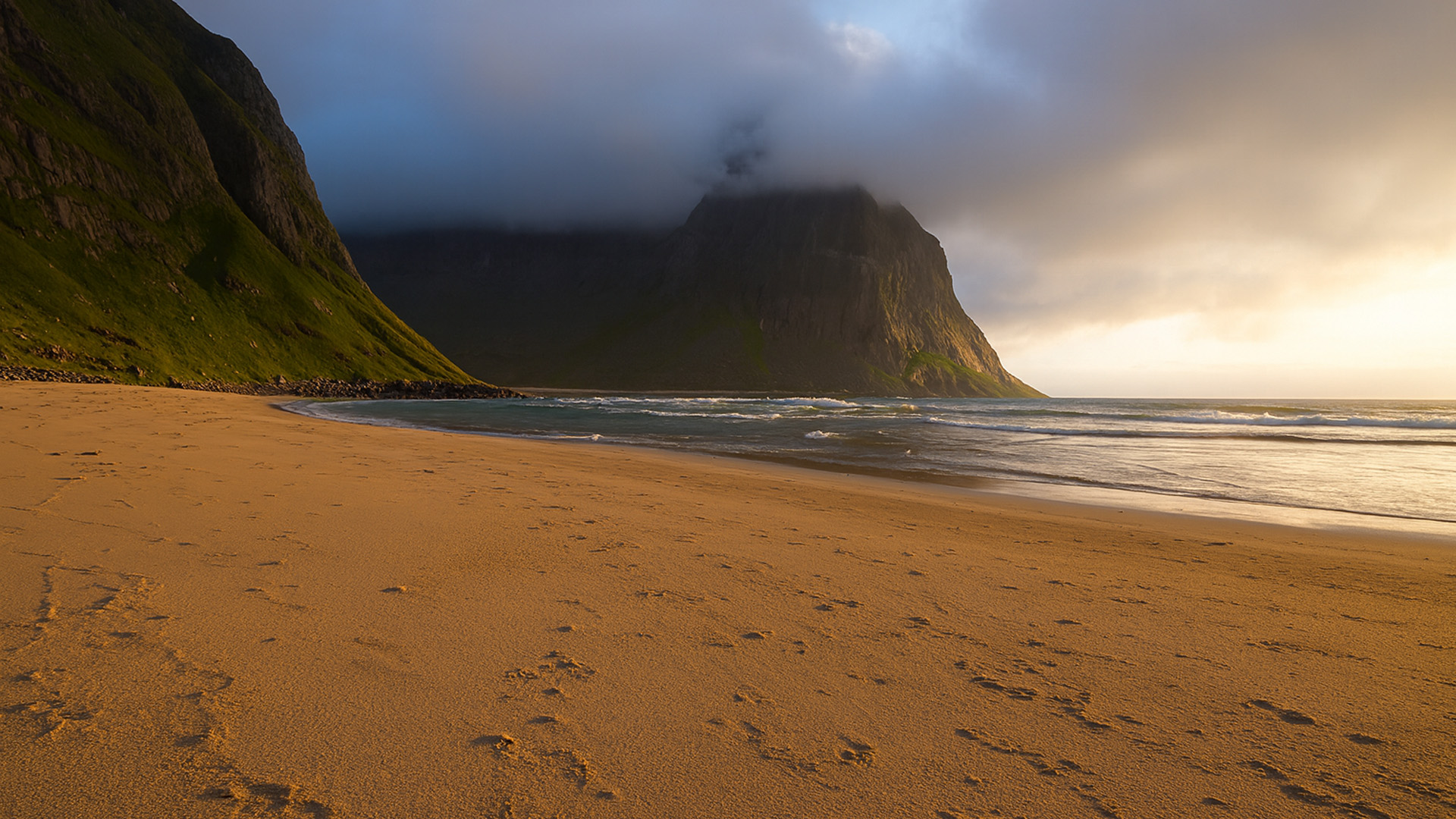 Lofoten Islands – Arctic Landscapes of Norway in 4K