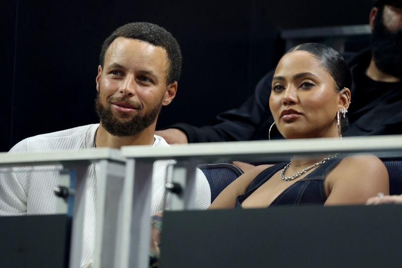 what is steph curry's wife net worth