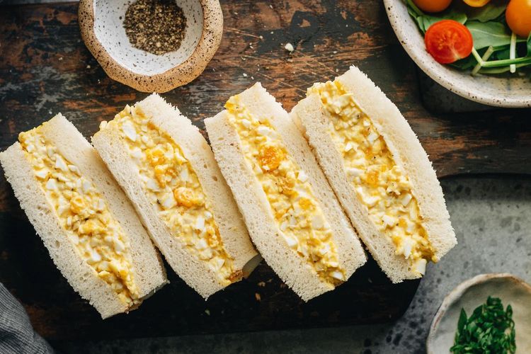 Resep Roti Panggang Telur Jepang, Sarapan Cepat 10 Menit yang Lembut dan Gurih!