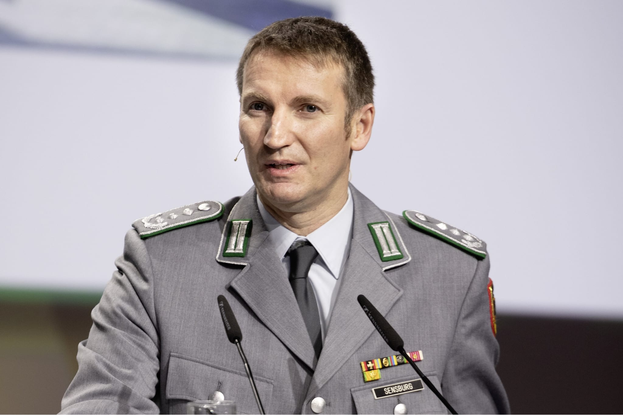 „Im Kriegsfall werden pro Tag 1000 Soldaten an der Front sterben oder ...