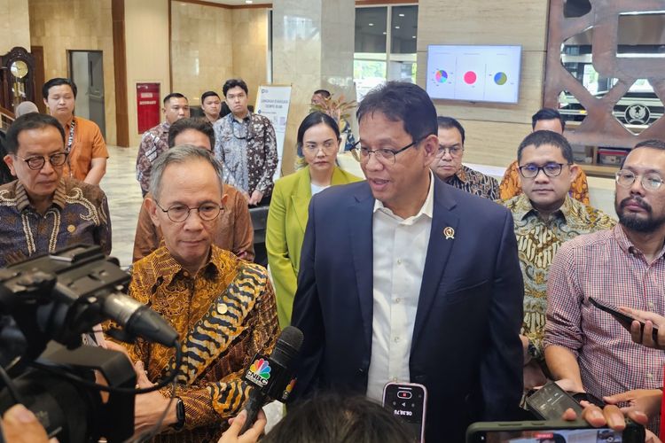 Bertemu Purbaya, OJK Ungkap 3 Dampak Positif Dana Rp 200 Triliun di Bank Himbara