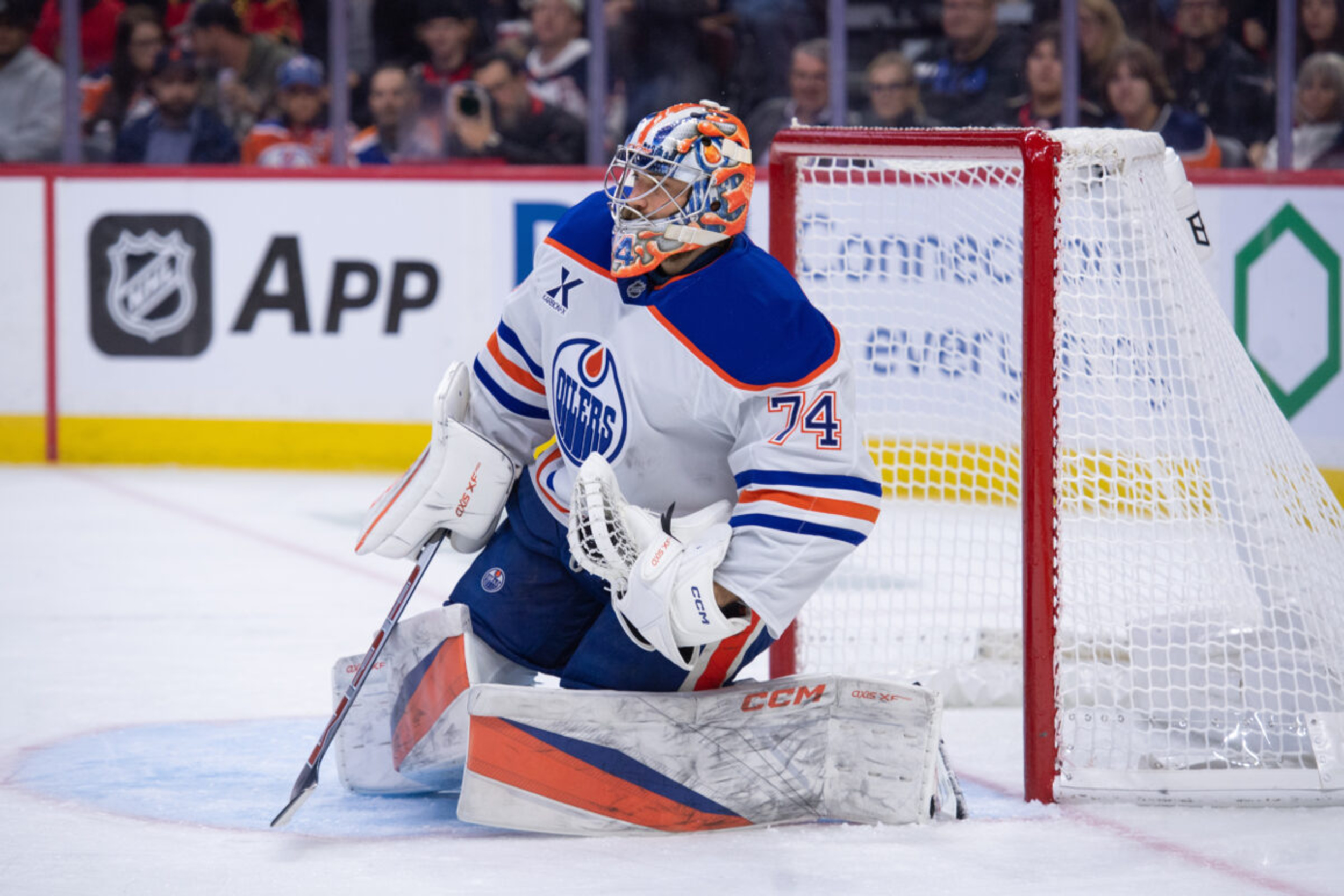 Oilers Not Looking to Make 'Lateral Move' to Fix Goaltending Issue