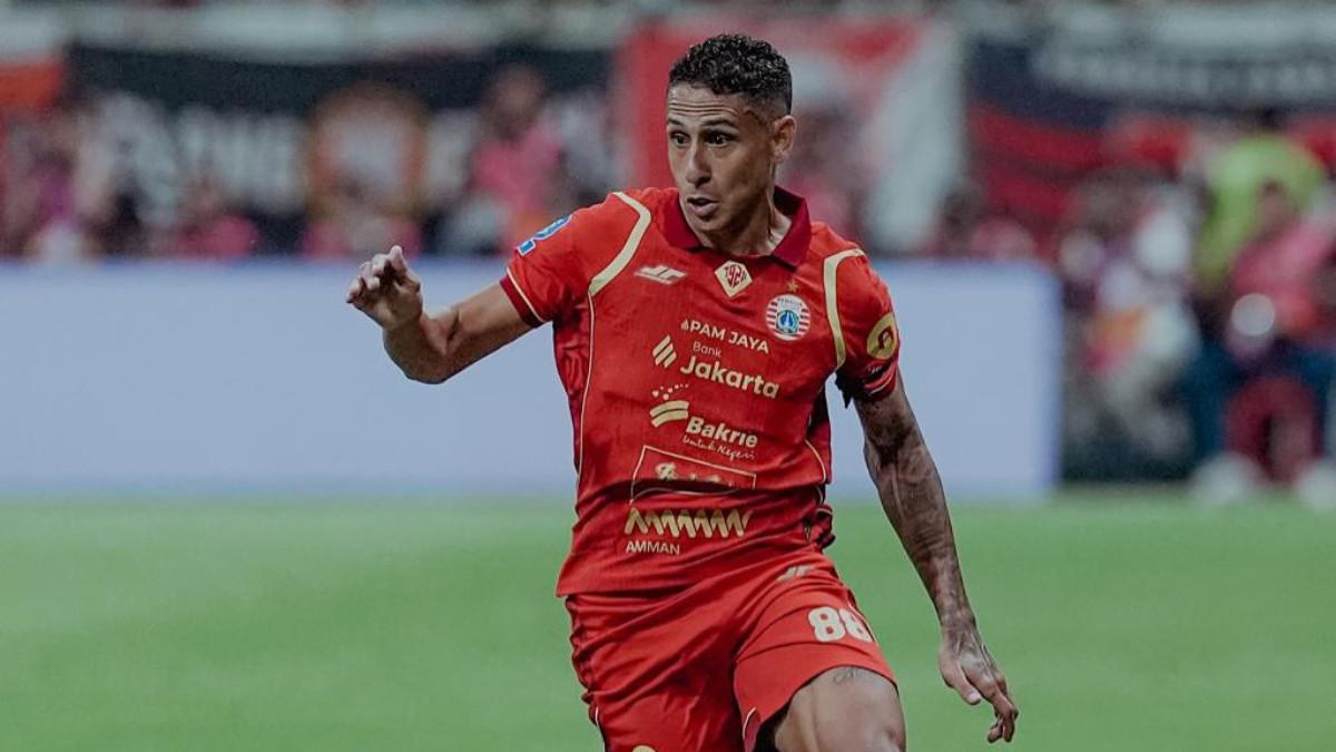 Sosok pemain Persija yang kena kartu merah saat hadapi Persib Bandung, banjir hujatan The Jakmania