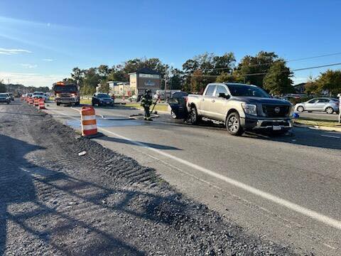 Official: 1 injured in crash on Bridge Road in Suffolk