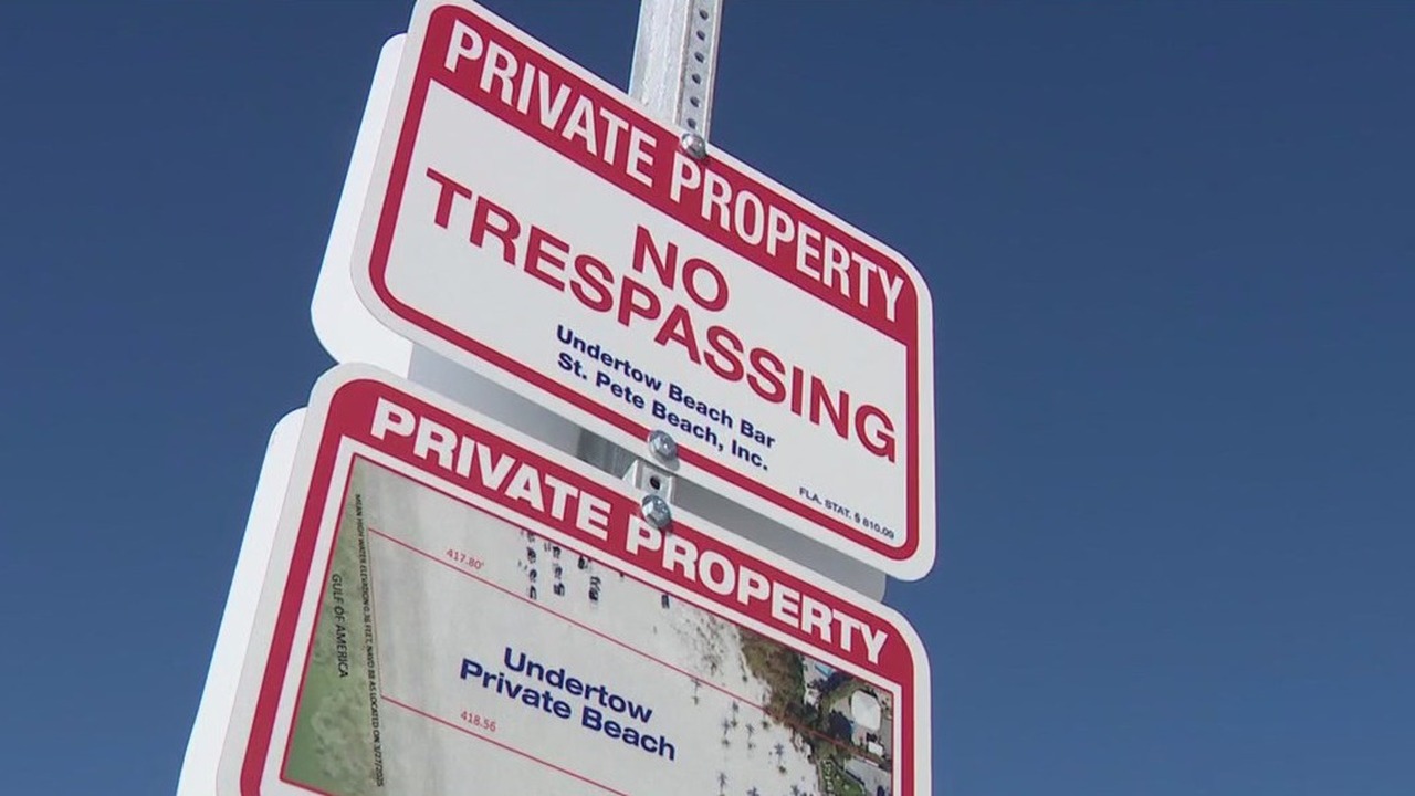 Bar draws line in the sand with 'no trespassing' signs